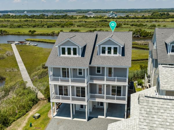 128 Sea Oaks Court, North Topsail Beach, NC 28460