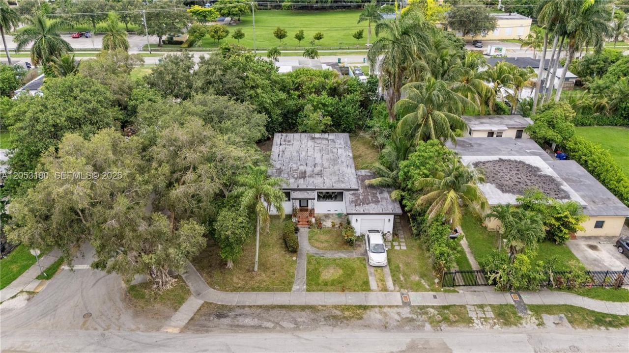 106 NW 84th St , Miami, FL 33150 Photo