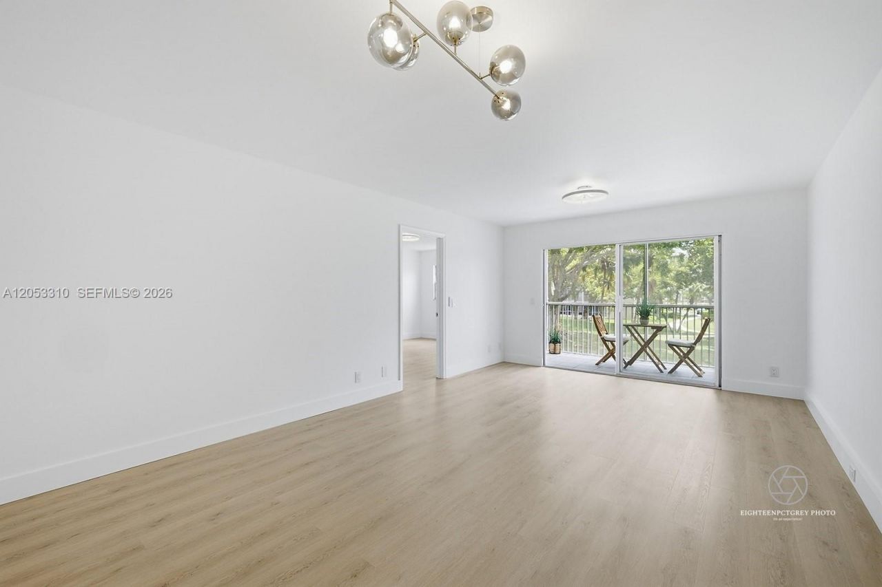 1351 SW 125th Ave , Unit 206S, Pembroke Pines, FL 33027 Photo
