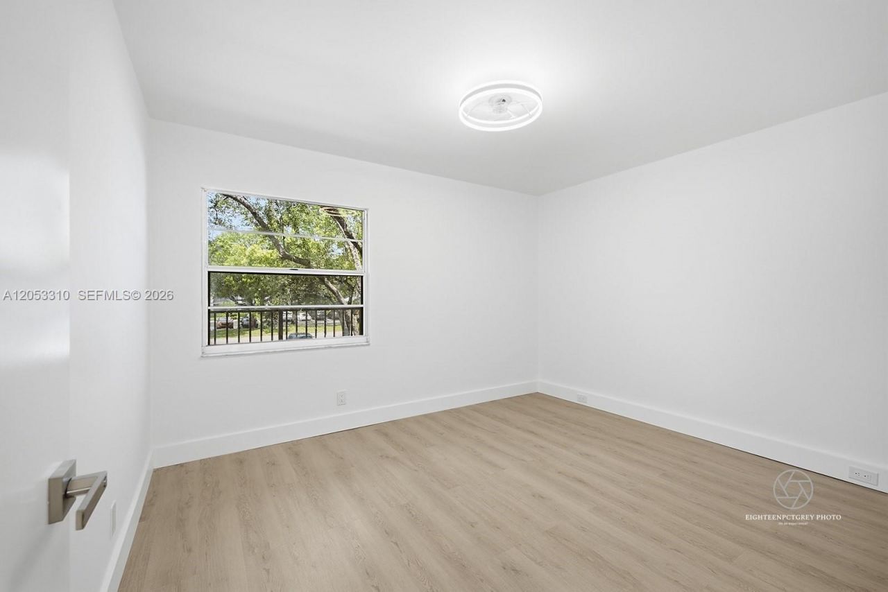 1351 SW 125th Ave , Unit 206S, Pembroke Pines, FL 33027 Photo