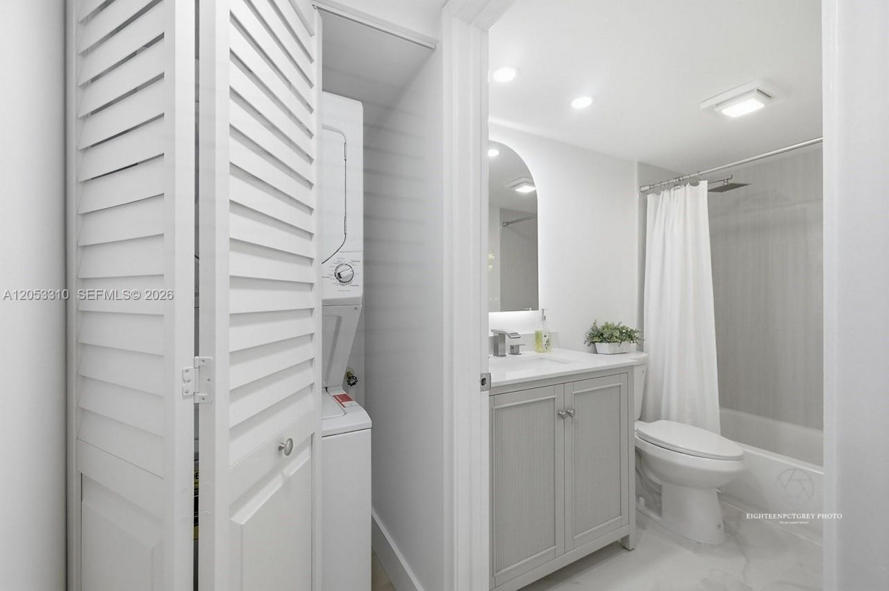 1351 SW 125th Ave , Unit 206S, Pembroke Pines, FL 33027 Photo