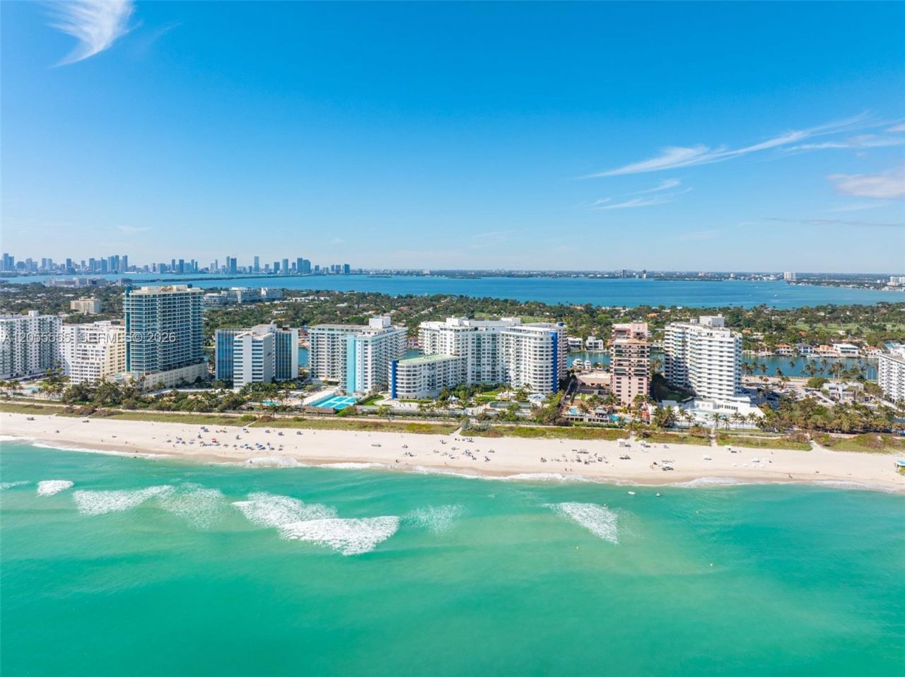 5151 Collins Ave , Unit 1420, Miami Beach, FL 33140 Photo
