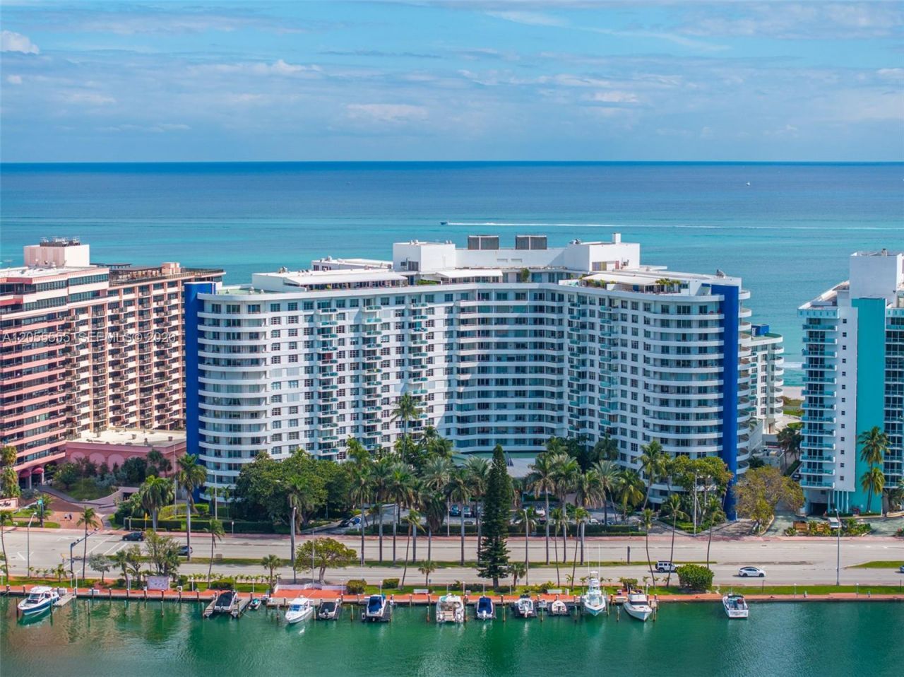5151 Collins Ave , Unit 1420, Miami Beach, FL 33140 Photo