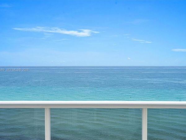 16711 Collins Ave, Unit 1207, Sunny Isles Beach, FL 33160