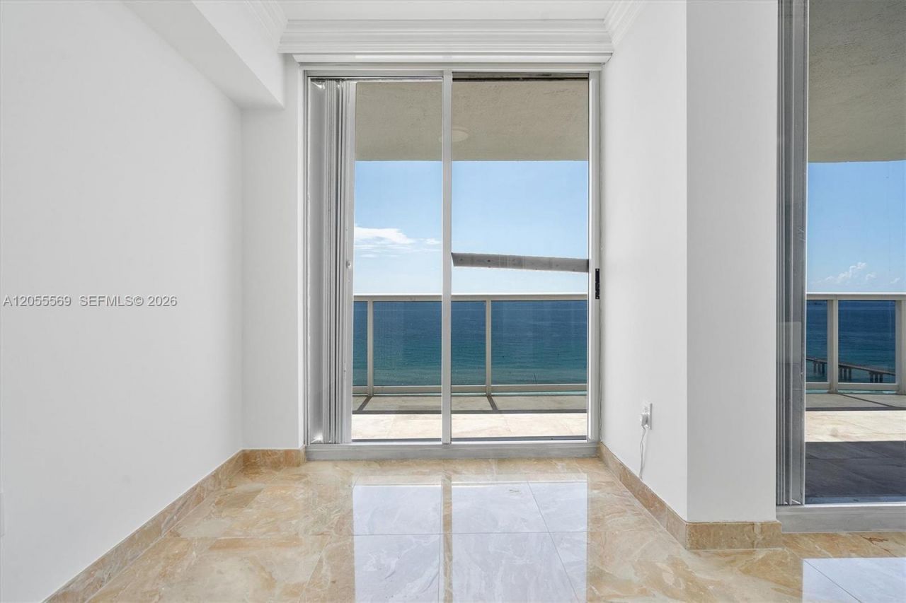 16711 Collins Ave, Unit 1207, Sunny Isles Beach, FL 33160 Photo