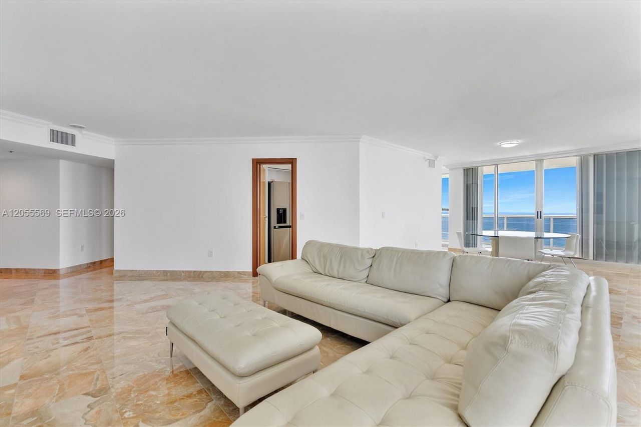 16711 Collins Ave, Unit 1207, Sunny Isles Beach, FL 33160 Photo