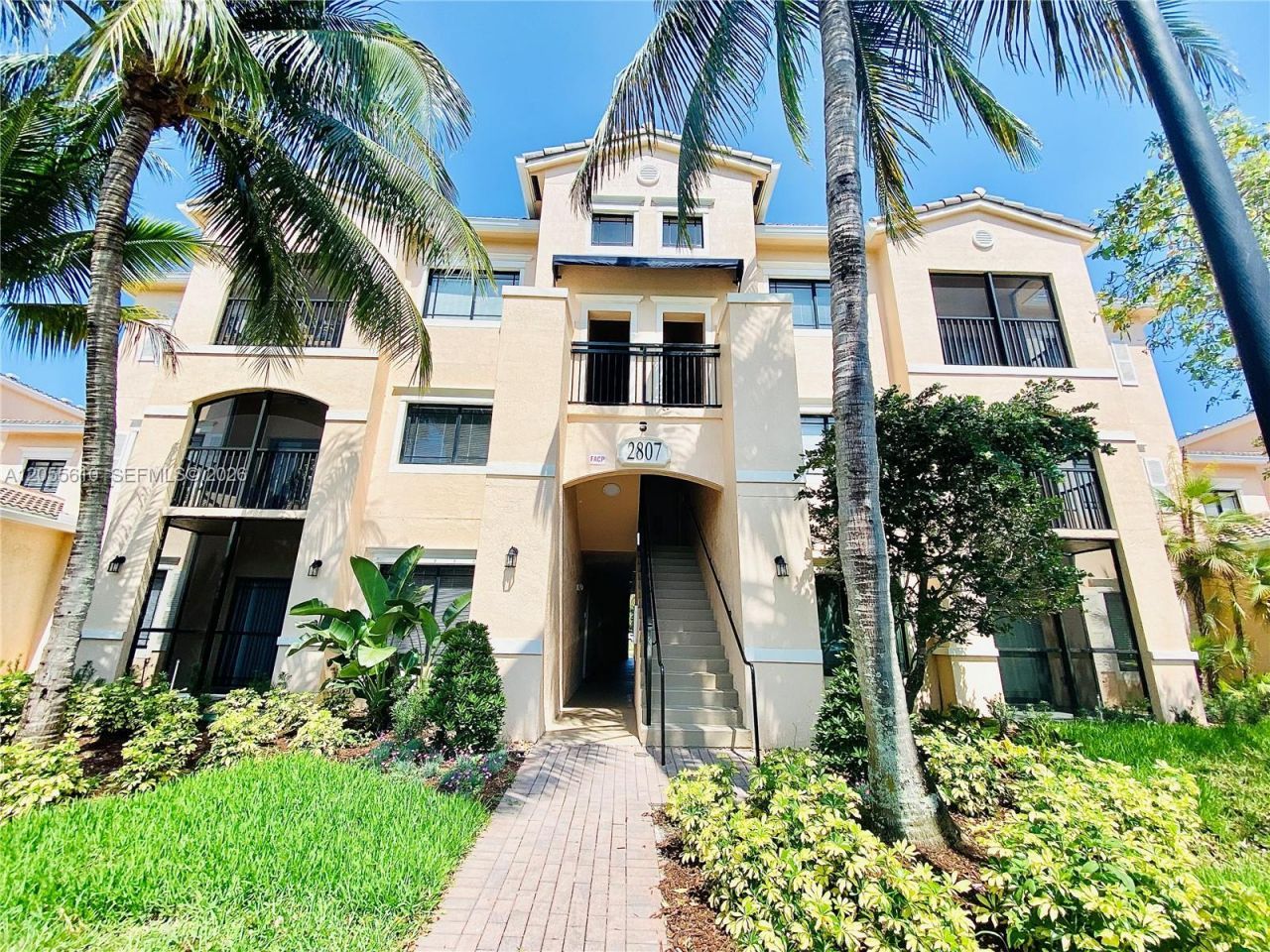 2807 Veronia Dr , Unit 301, Palm Beach Gardens, FL 33410 Photo