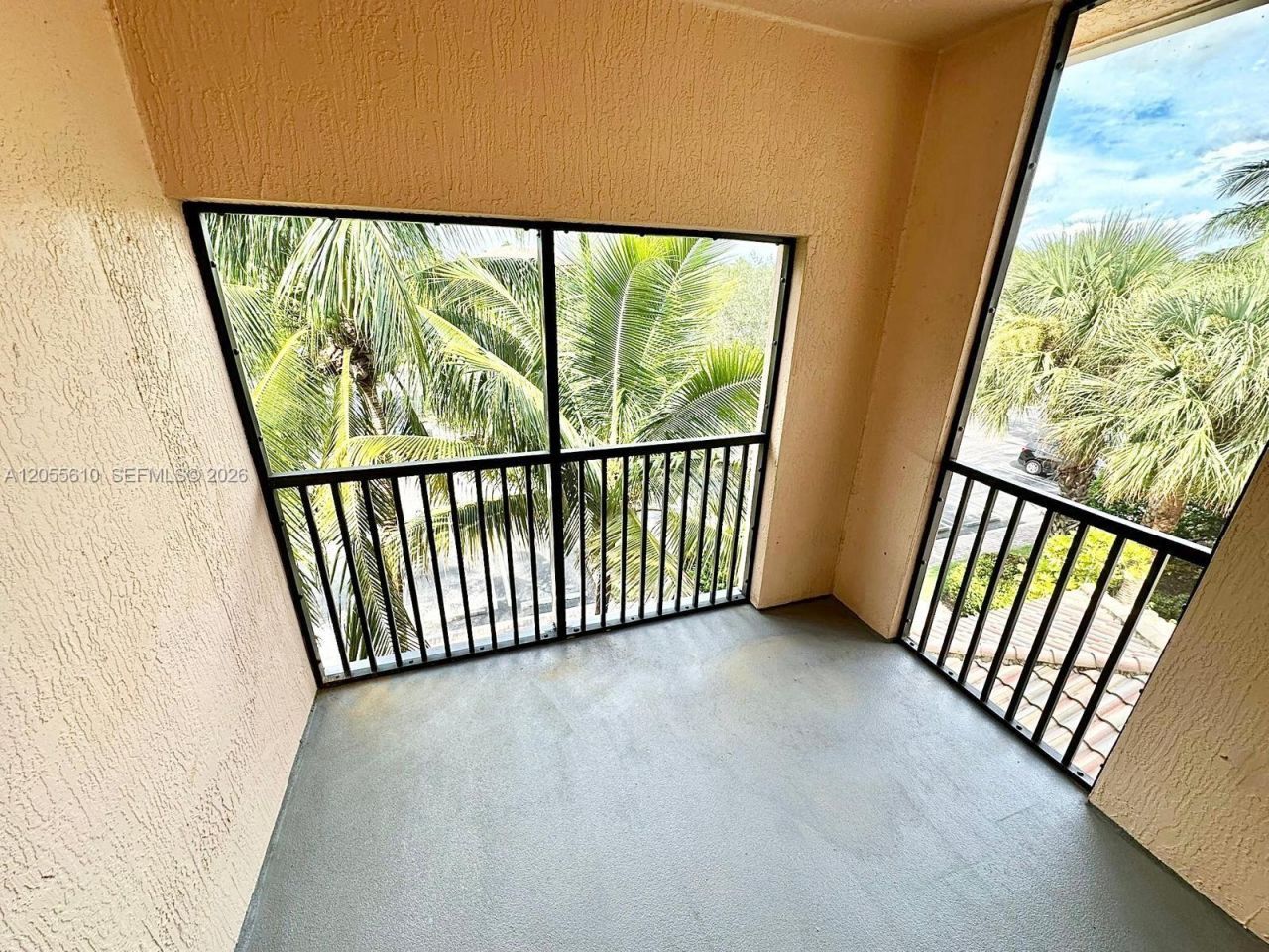 2807 Veronia Dr , Unit 301, Palm Beach Gardens, FL 33410 Photo