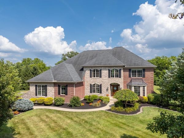 4681 Homestretch Lane, Mason, OH 45040