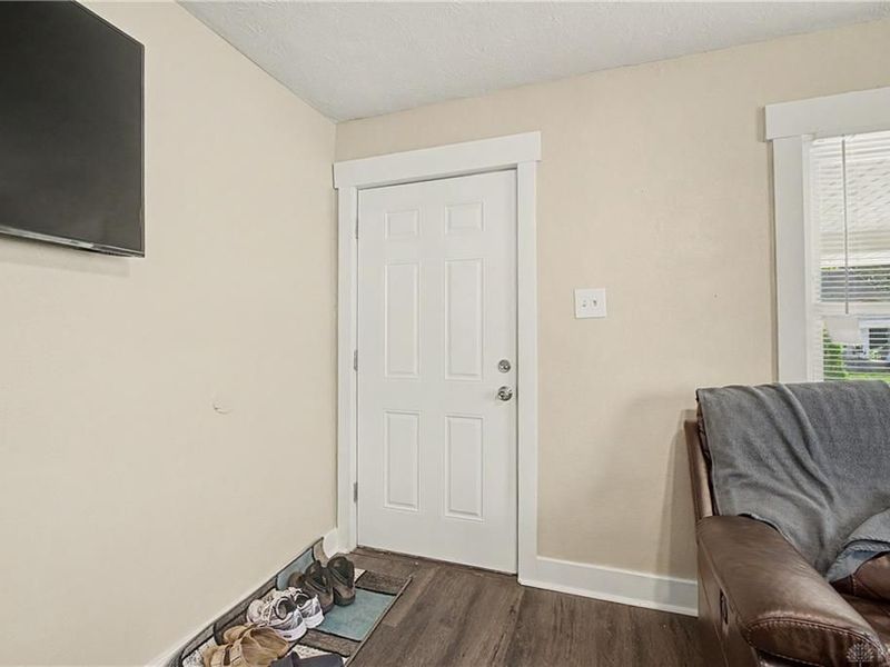 329 Roxbury Road, Dayton, OH 45417 Photo 8