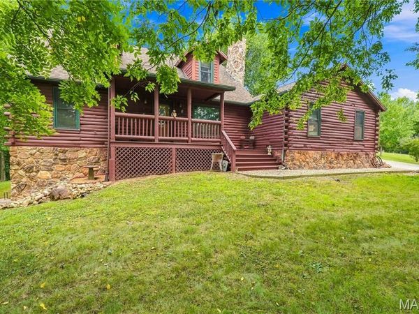 19501 Coventry Circle, Marthasville, MO 63357