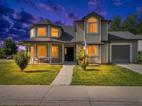 1988 W Kingswood Ct, Unit --, Meridian, ID 83646