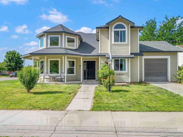 1988 W Kingswood Ct, Unit --, Meridian, ID 83646