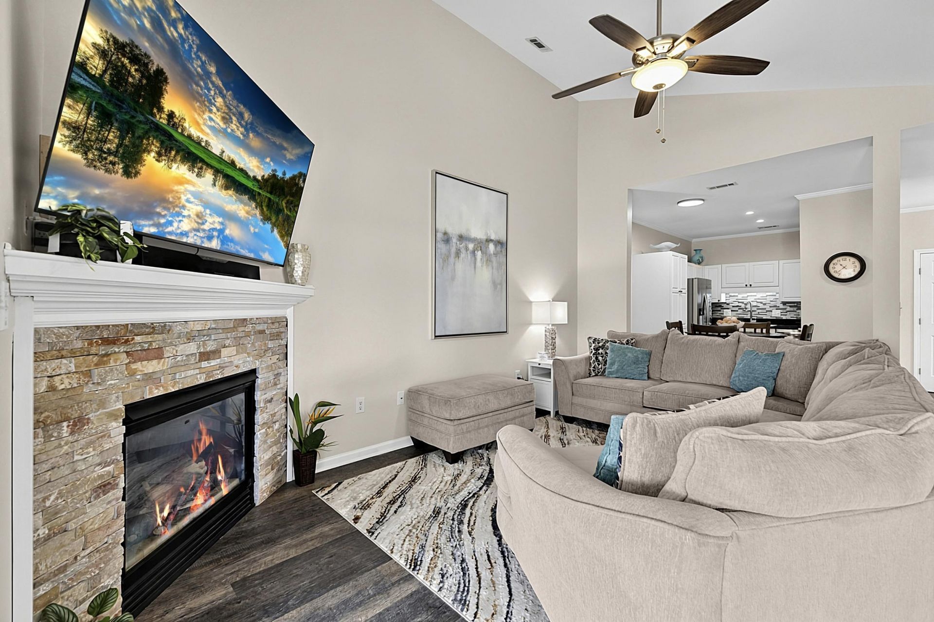 9754 Leyland Dr.  Photo 8