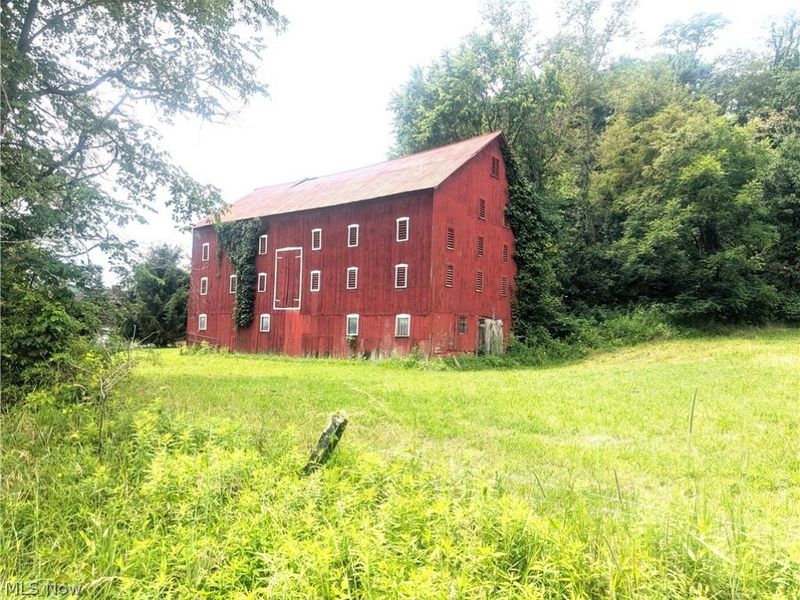 5715 Greer Road SE, Uhrichsville, OH 44683 Photo 32