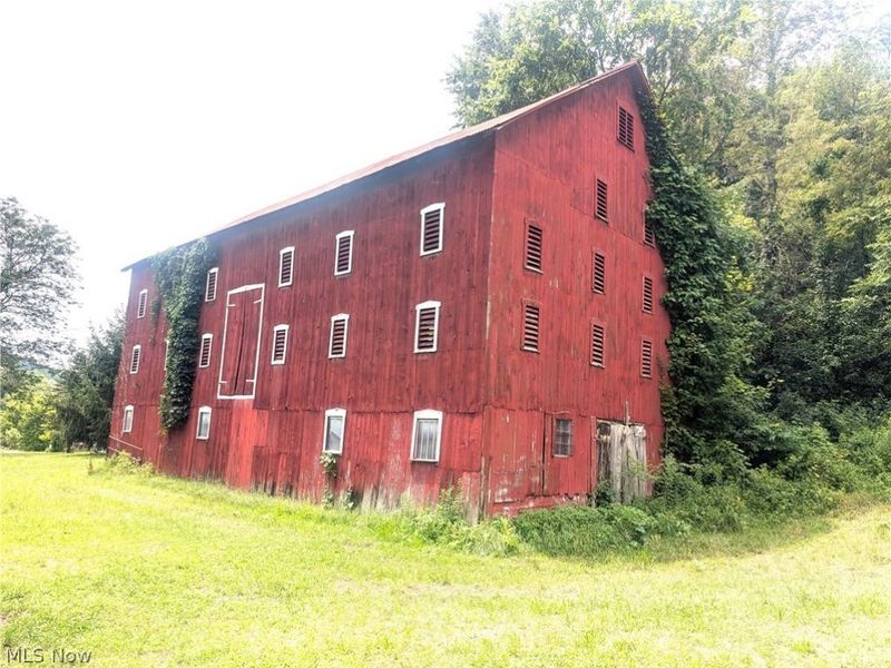5715 Greer Road SE, Uhrichsville, OH 44683 Photo 34
