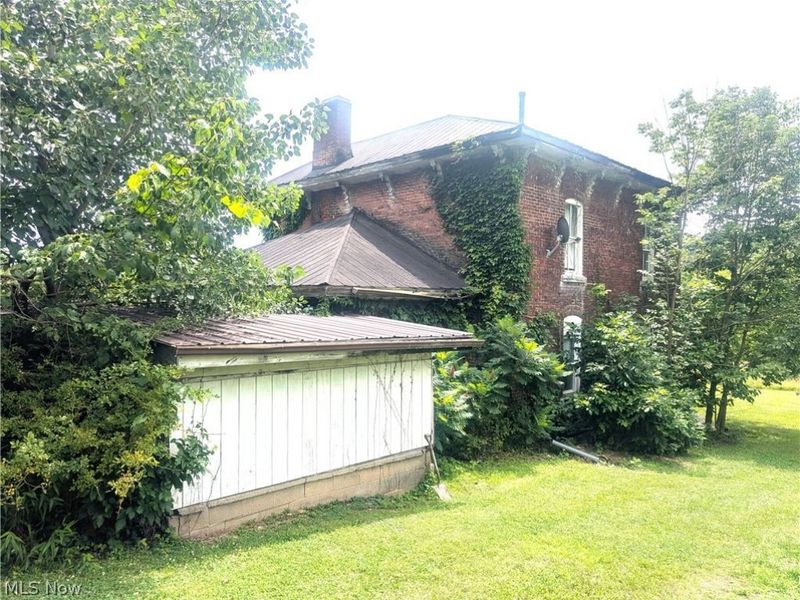 5715 Greer Road SE, Uhrichsville, OH 44683 Photo 5