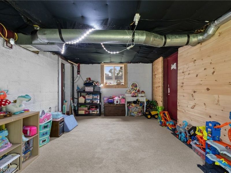 67662 Broadway Avenue, Bridgeport, OH 43912 Photo 24