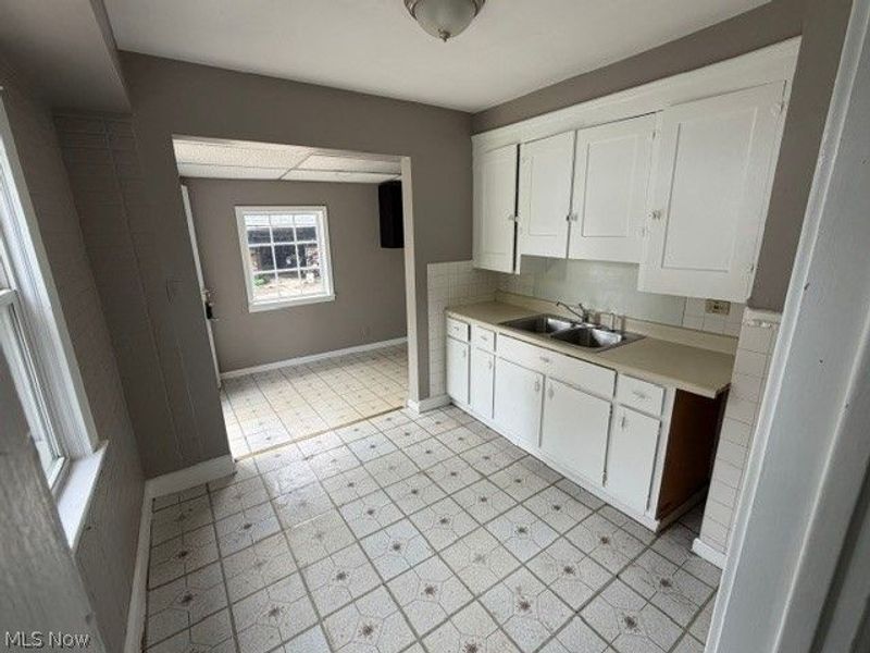 9615 Cardwell Avenue, Unit Rear, Cleveland, OH 44105 Photo 7