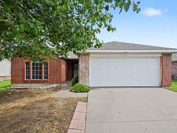 408 Oxford Loop , Princeton, TX 75407