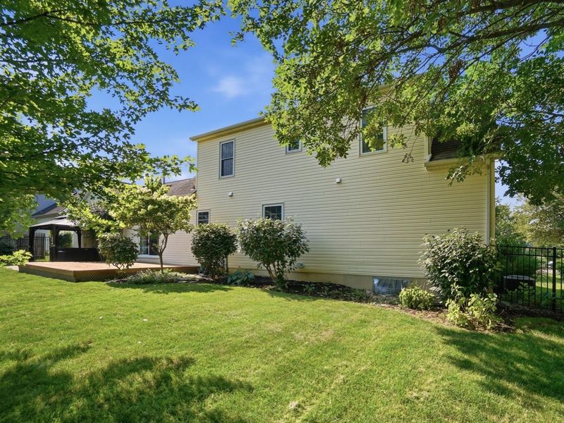 785 W Pinehurst Drive, Tipp City, OH 45371 Photo 44