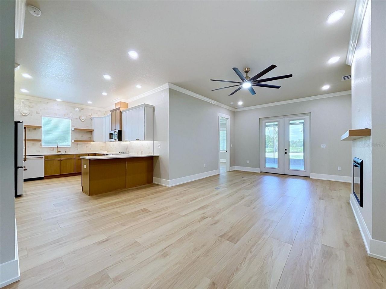 8308 Gibson Oaks Drive, Lakeland, FL 33809 Photo