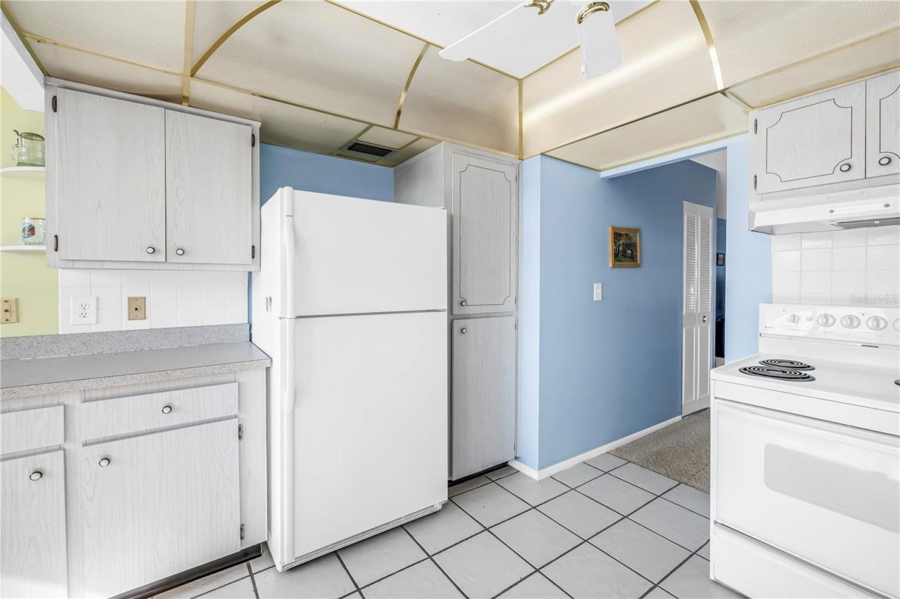 4715 Bay Street Ne, Unit 320, Saint Petersburg, FL 33703 Photo