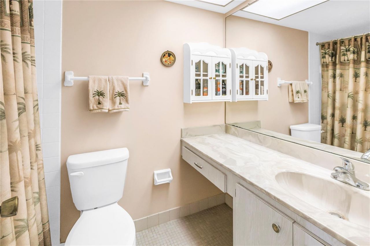 4715 Bay Street Ne, Unit 320, Saint Petersburg, FL 33703 Photo