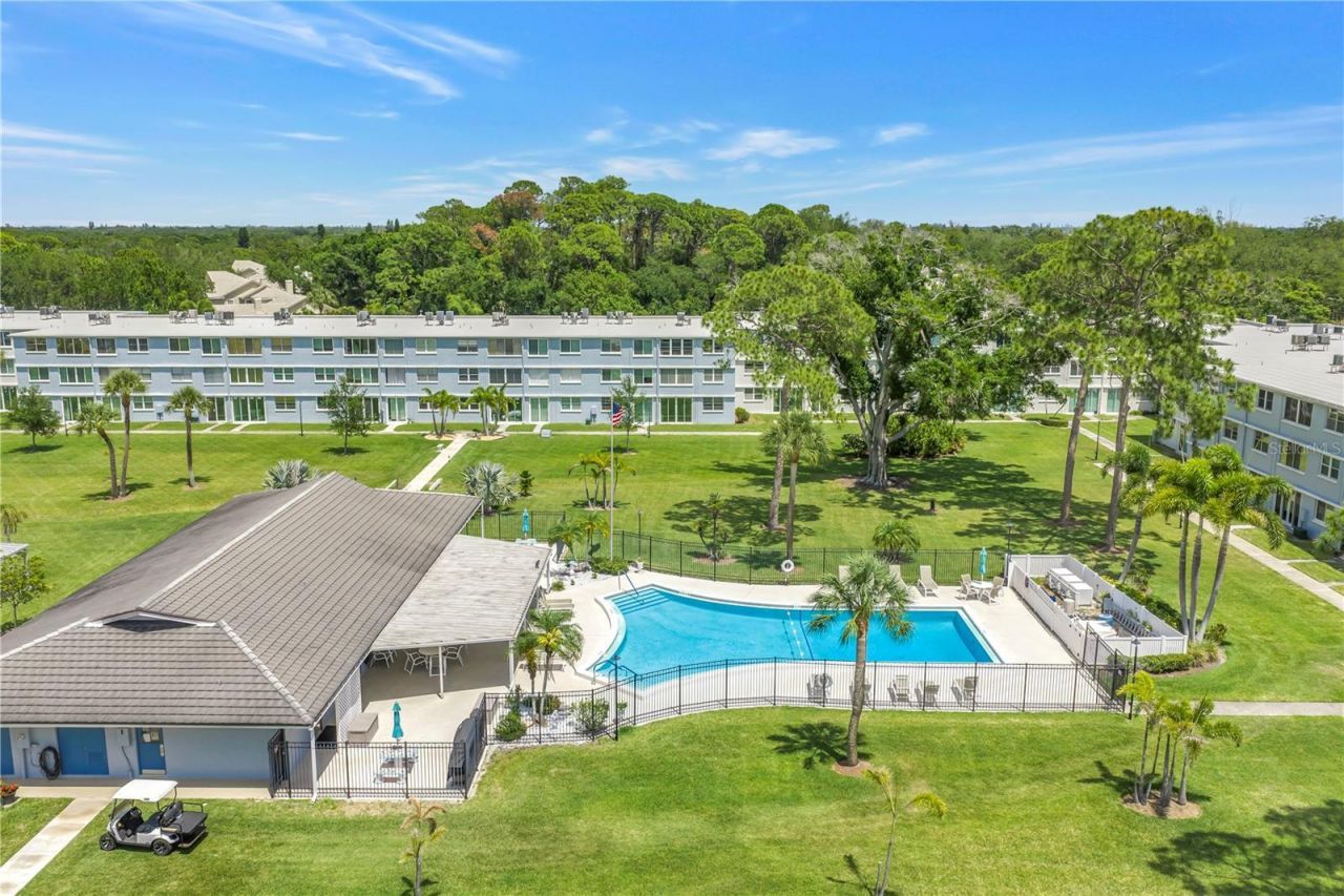 4715 Bay Street Ne, Unit 320, Saint Petersburg, FL 33703 Photo