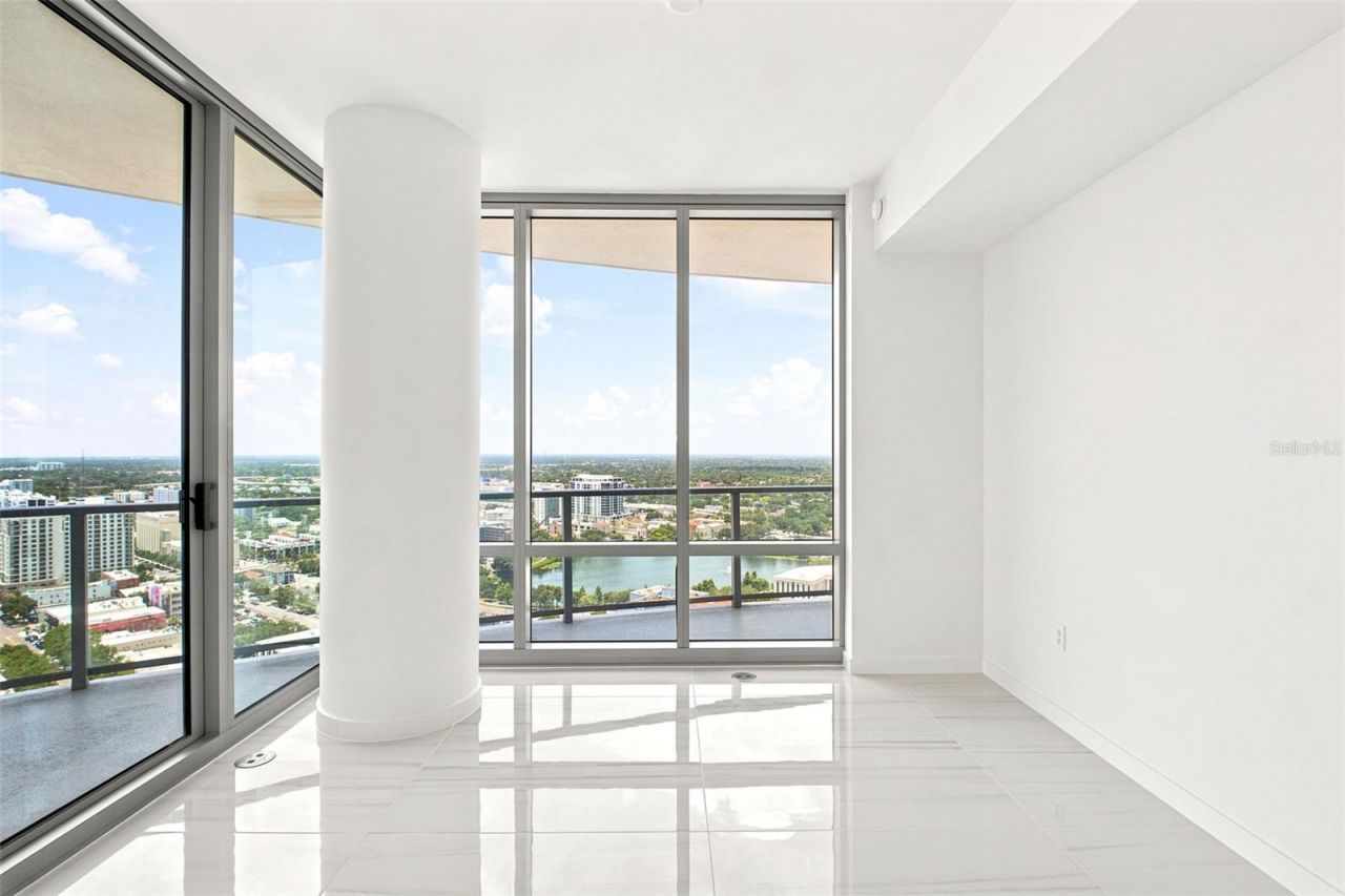 400 Central Avenue, Unit 2901, Saint Petersburg, FL 33701 Photo