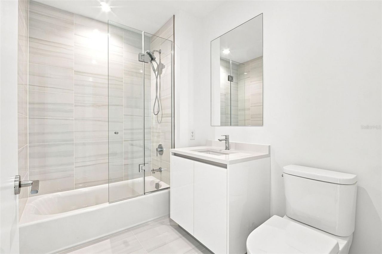 400 Central Avenue, Unit 2901, Saint Petersburg, FL 33701 Photo