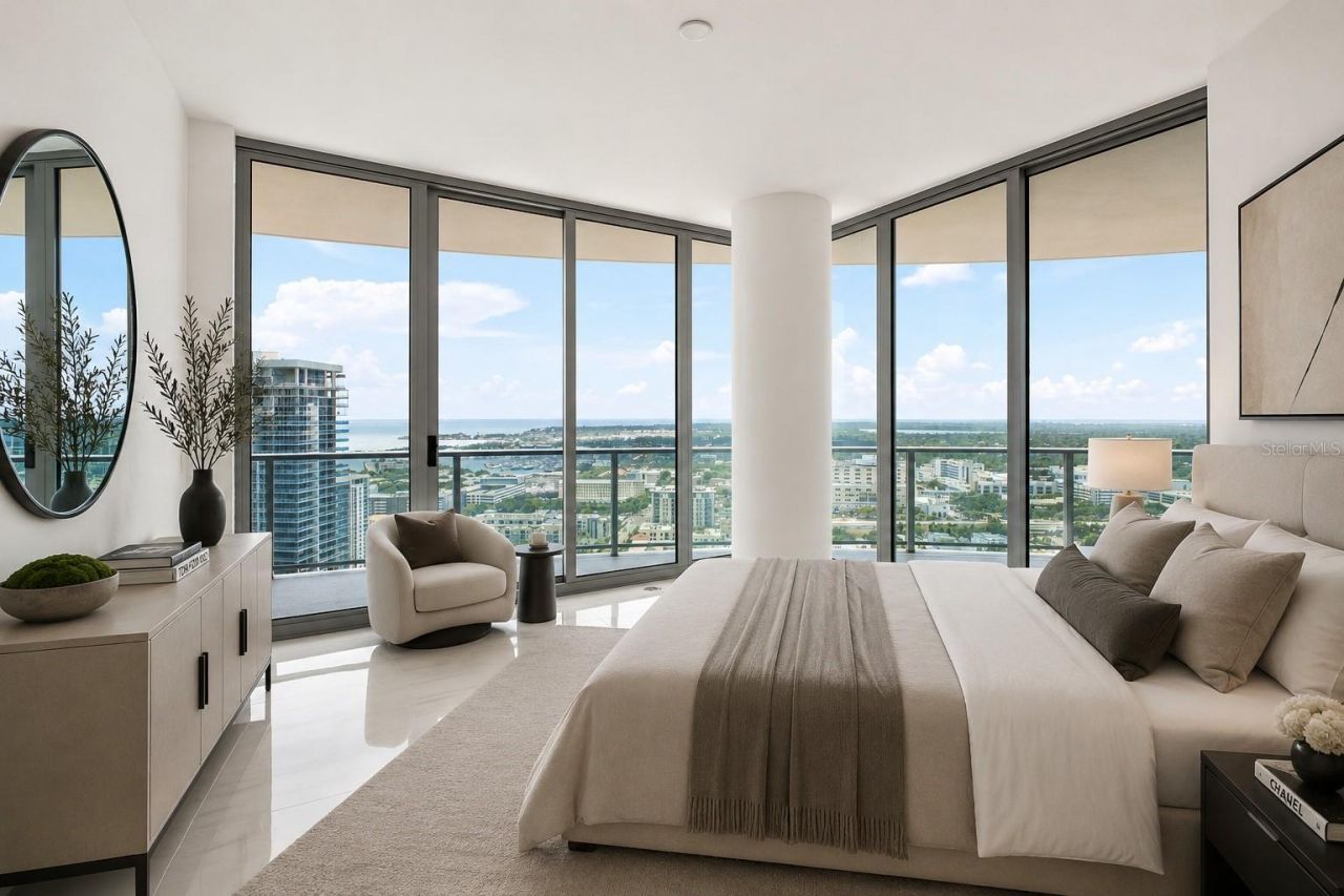 400 Central Avenue, Unit 2901, Saint Petersburg, FL 33701 Photo