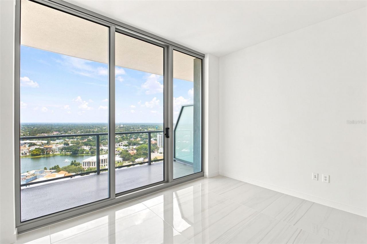 400 Central Avenue, Unit 2901, Saint Petersburg, FL 33701 Photo