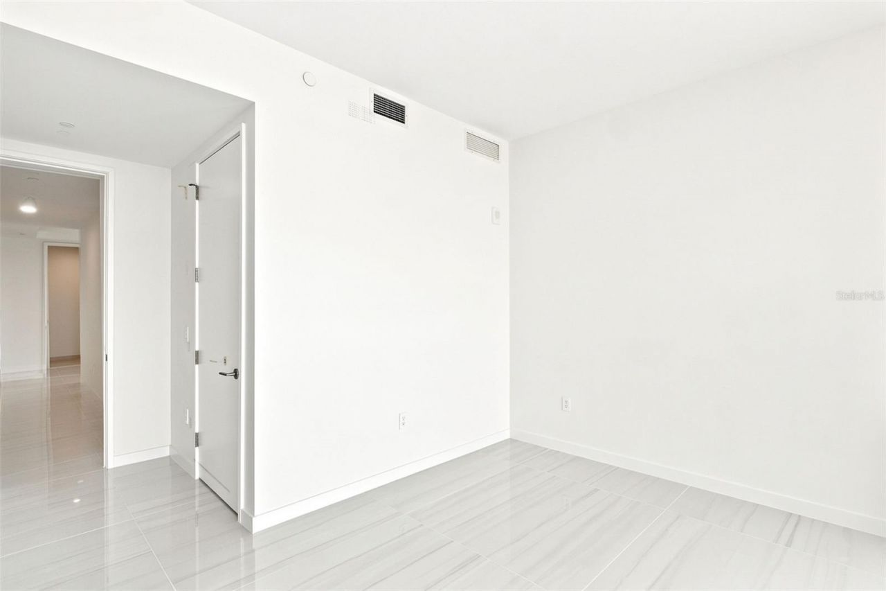 400 Central Avenue, Unit 2901, Saint Petersburg, FL 33701 Photo