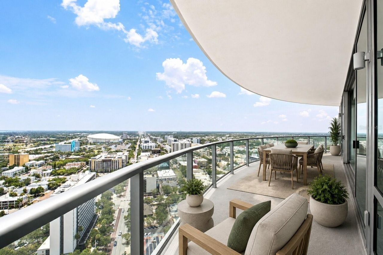 400 Central Avenue, Unit 2901, Saint Petersburg, FL 33701 Photo