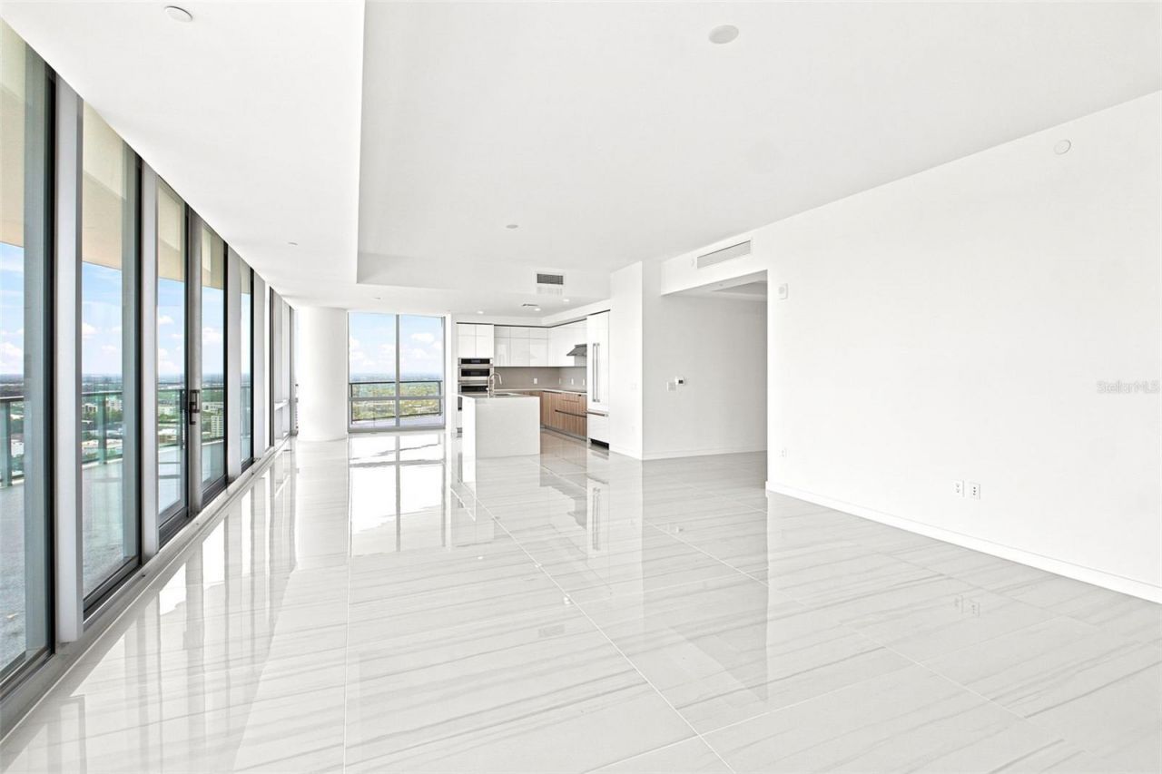 400 Central Avenue, Unit 2901, Saint Petersburg, FL 33701 Photo