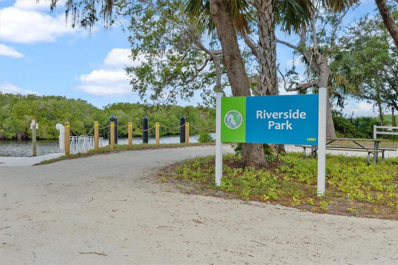8126 Riverside Drive, Punta Gorda, FL 33982 Photo