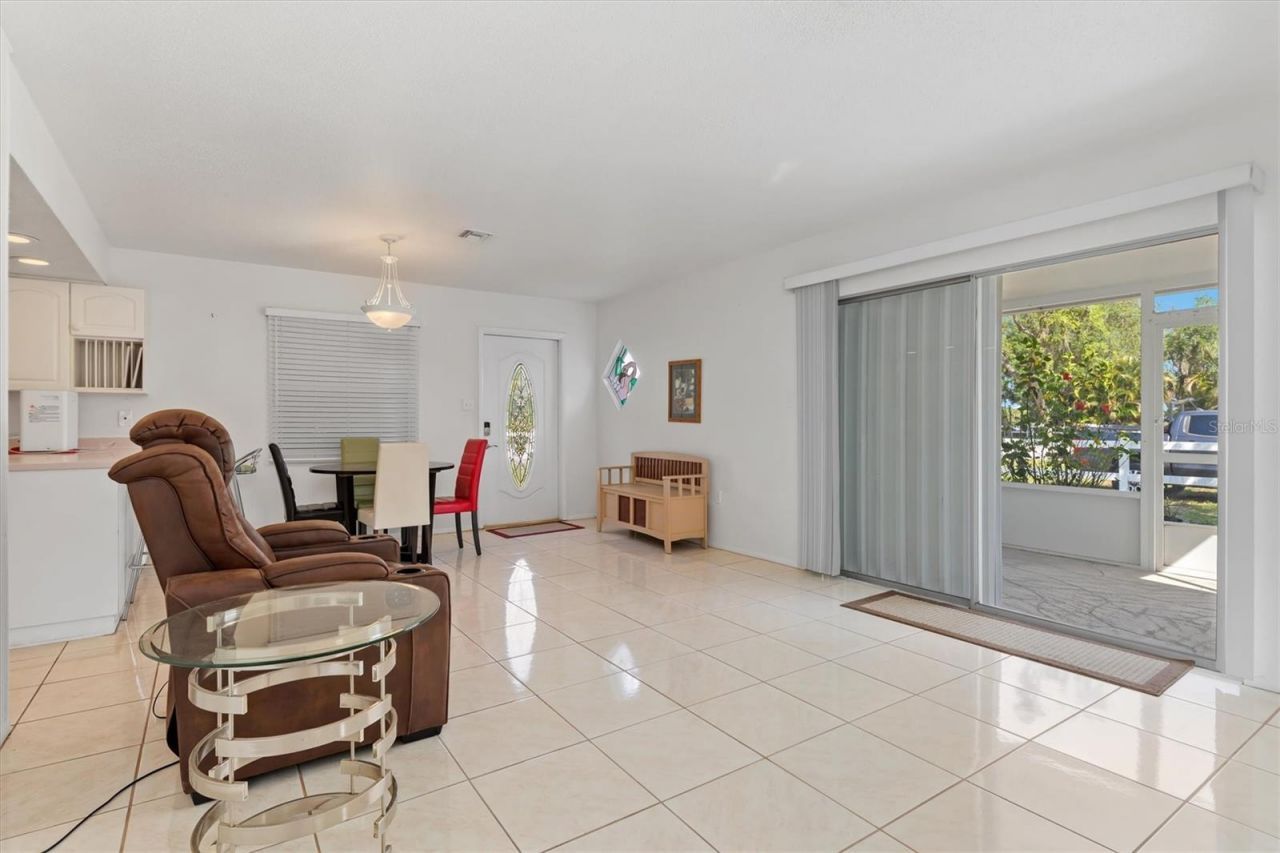 8126 Riverside Drive, Punta Gorda, FL 33982 Photo