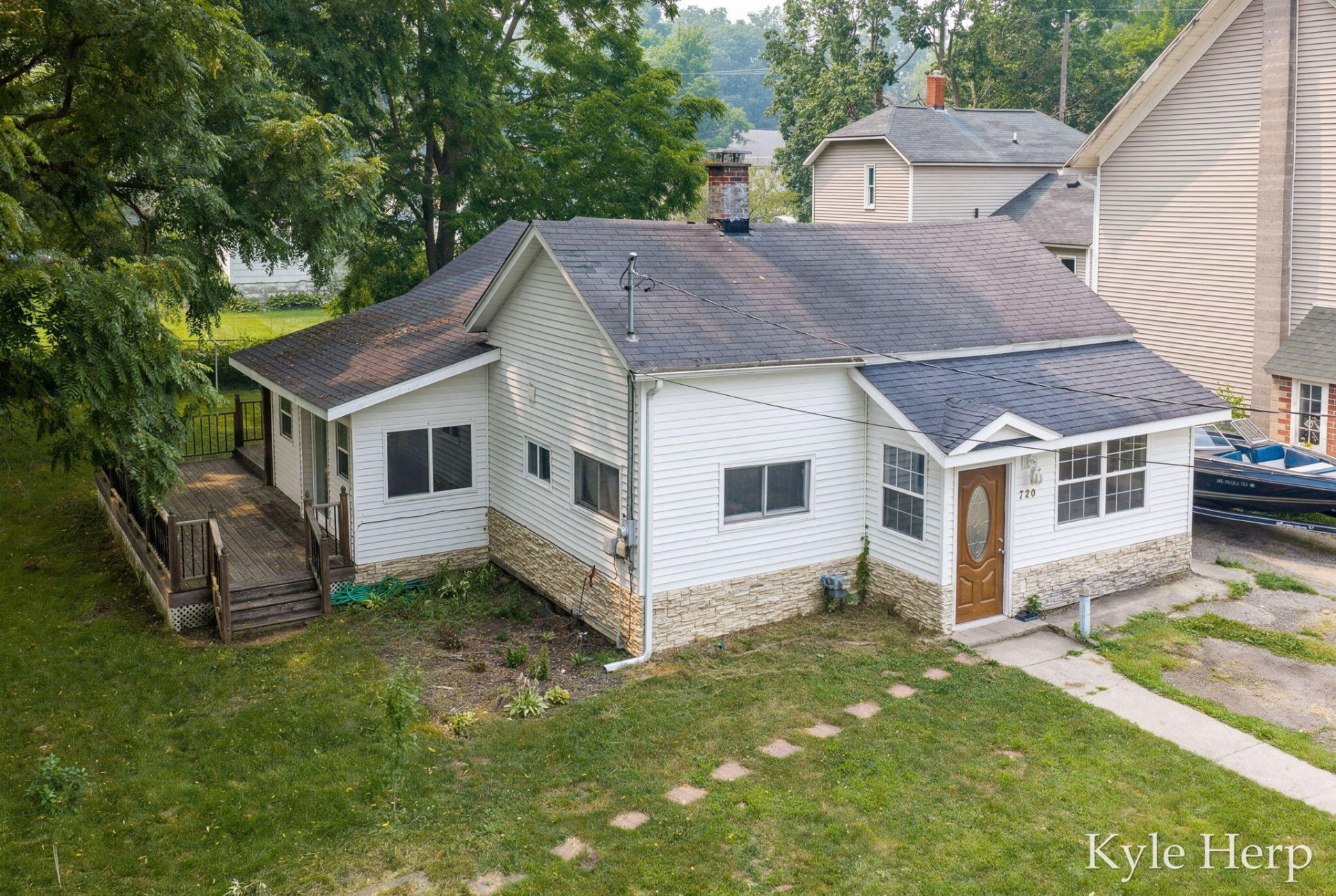 720 N Boltwood Street, Hastings, MI 49058 Main Photo