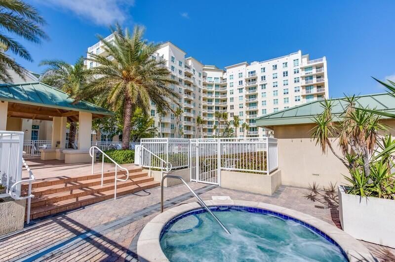350 N Federal Highway, Unit 405, Boynton Beach, FL 33435 Photo