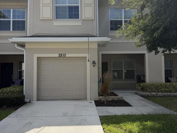 2810 NW Treviso Circle, Port St. Lucie, FL 34986