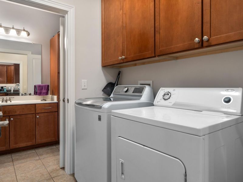 936 Quality Place, Unit 302, Columbus, OH 43215 Photo 8