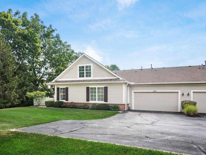 6207 Donegan Way, Unit 10, Dublin, OH 43016 Photo 3