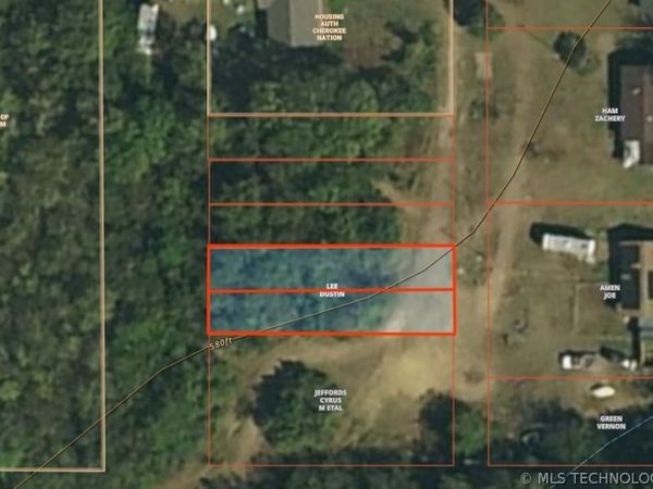 13 Peoria Street , Porum, OK 74455