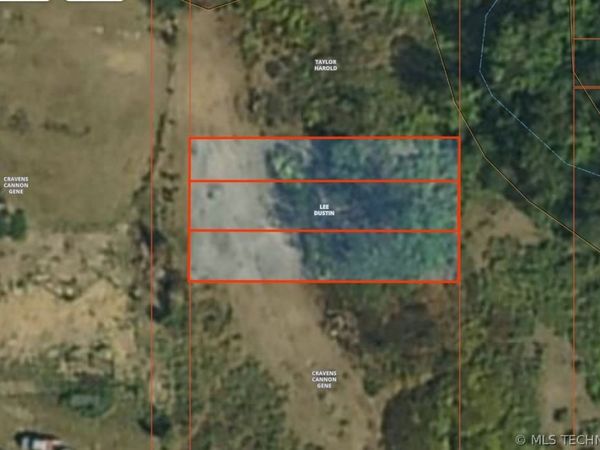 17 Apache Street , Porum, OK 74455