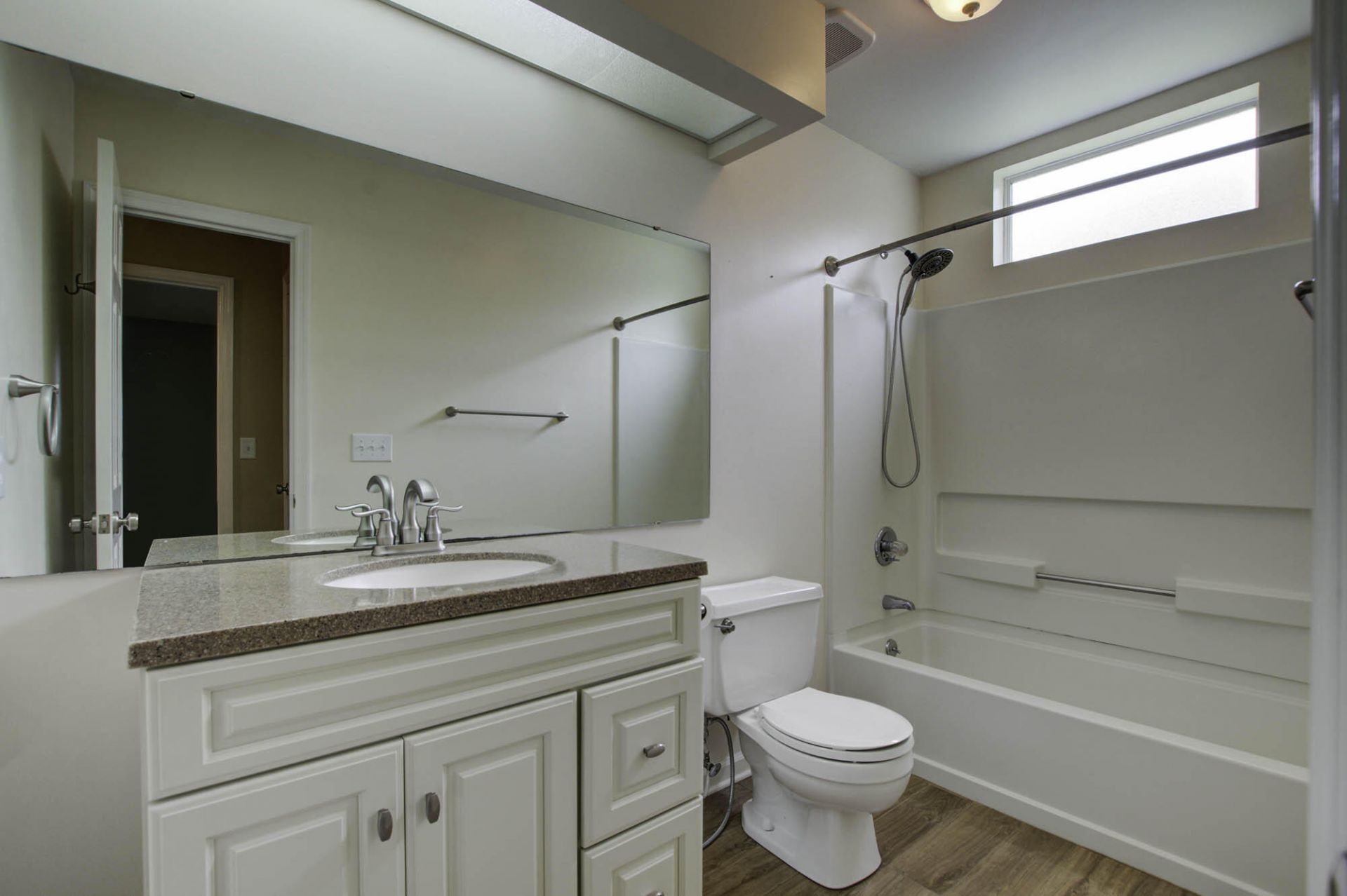 442 Indigo Road Photo 22