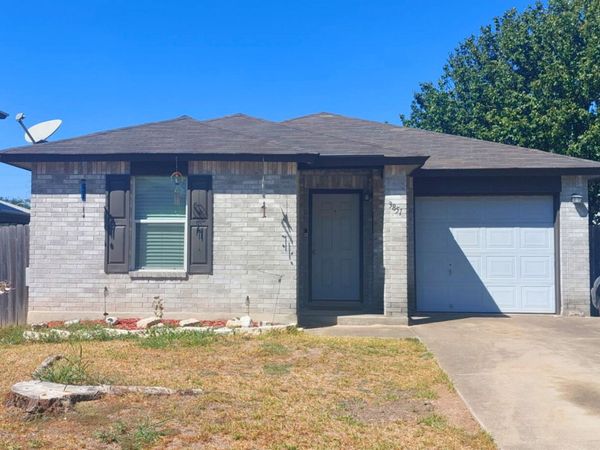 3851 Cherokee BLVD , New Braunfels, TX 78132