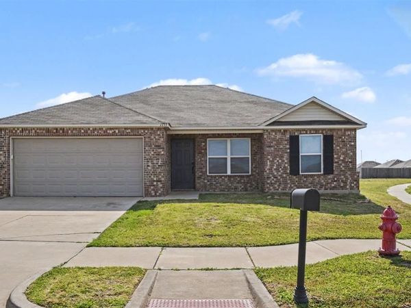 1733 Tumbleweed Way, El Reno, OK 73036