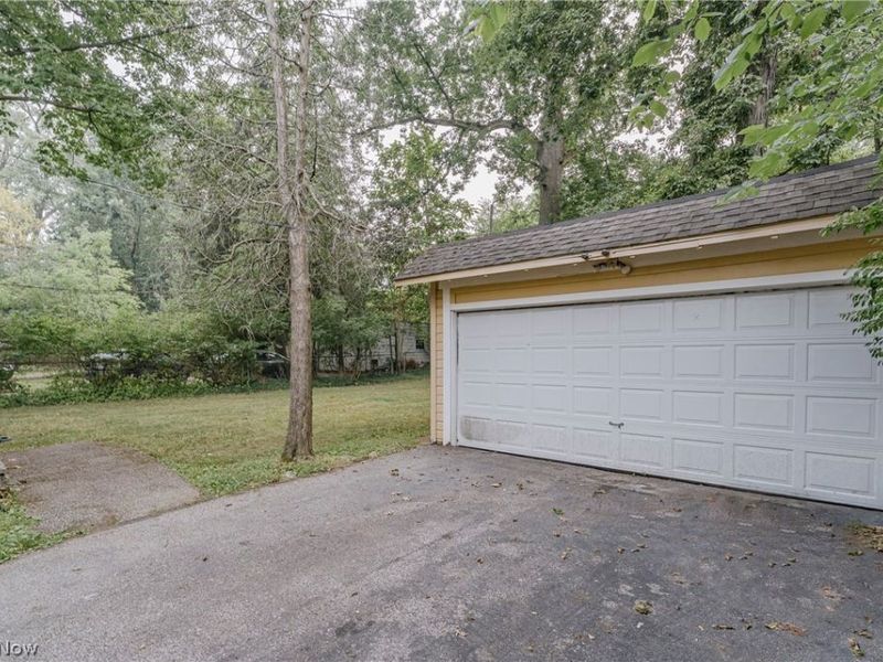 1660 Maple Road, Cleveland Heights, OH 44121 Photo 30
