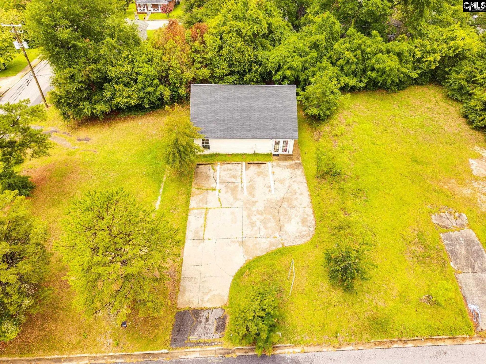 3207 Piedmont Avenue  Photo 4